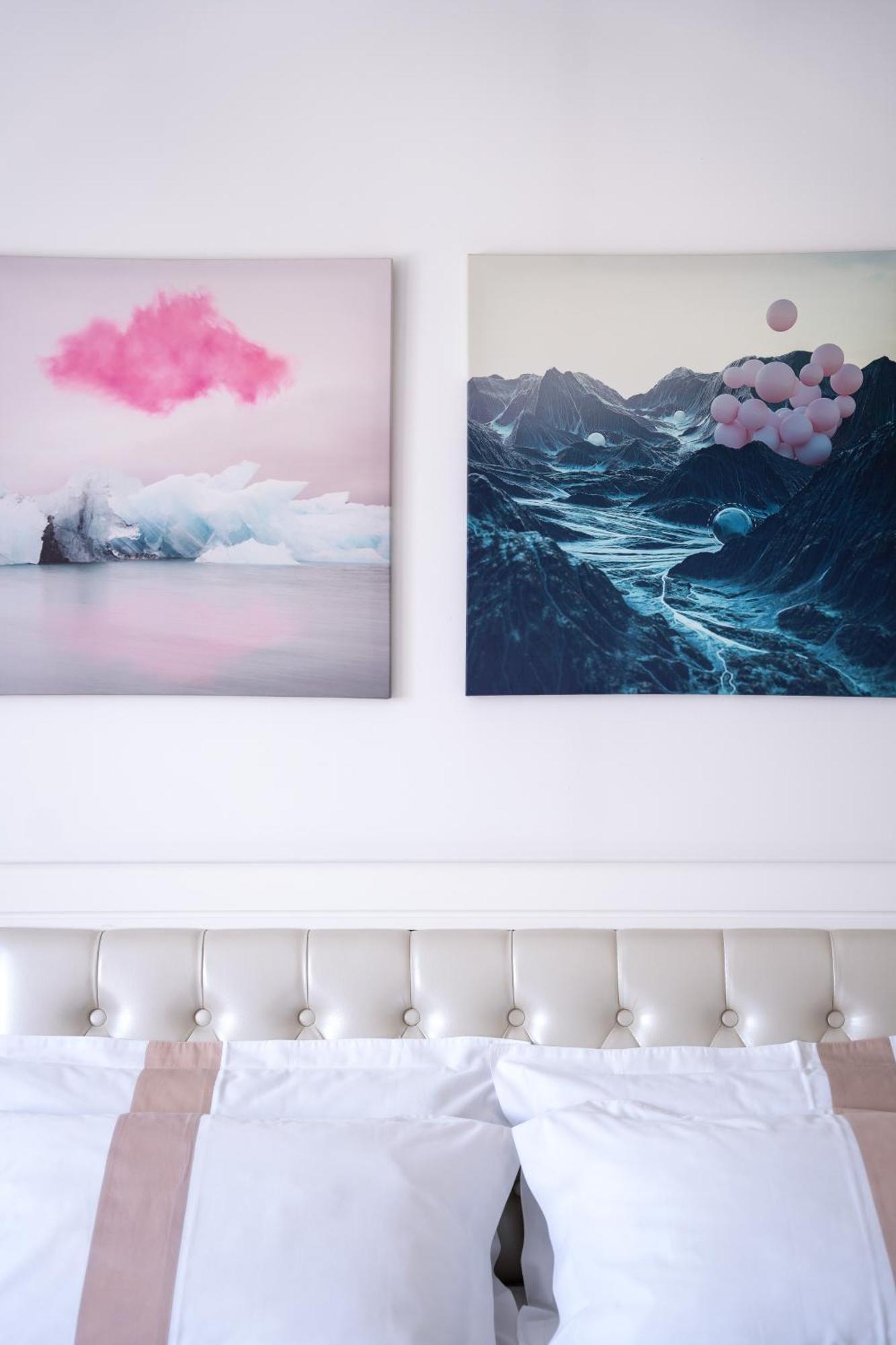 La Maison Charentonneau Bed & Breakfast 3*